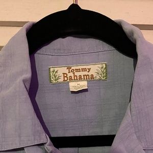 Men’s Tommy Bahama button up short sleeve